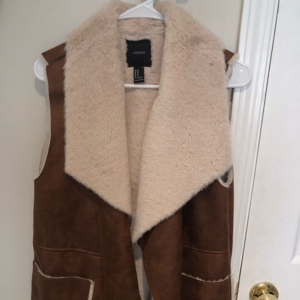 Fur vest
